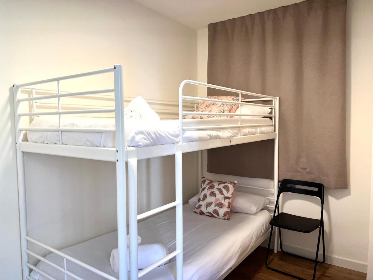 Espot Cowork & Apartments - L'Amfitriona エクステリア 写真