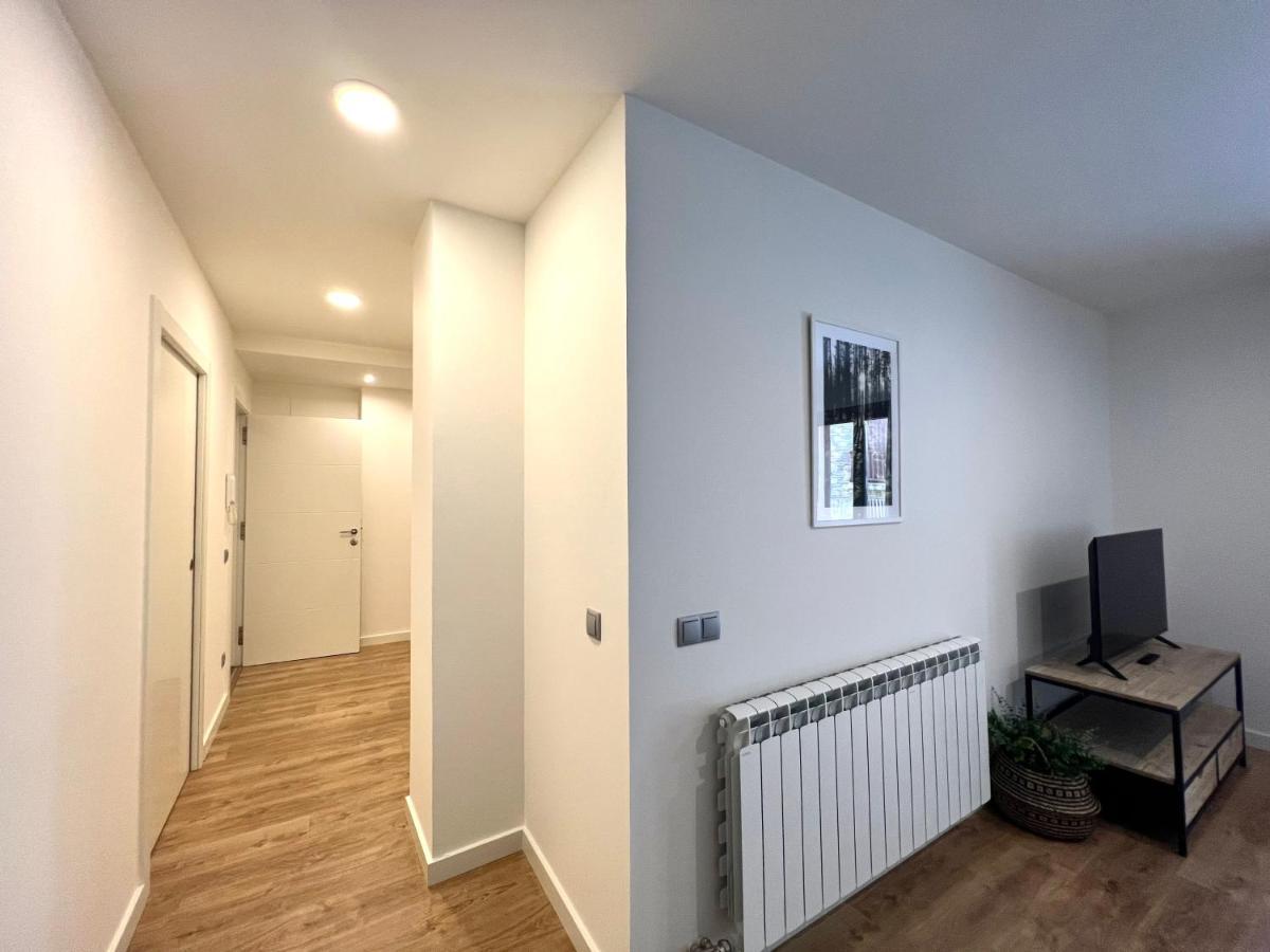 Espot Cowork & Apartments - L'Amfitriona エクステリア 写真
