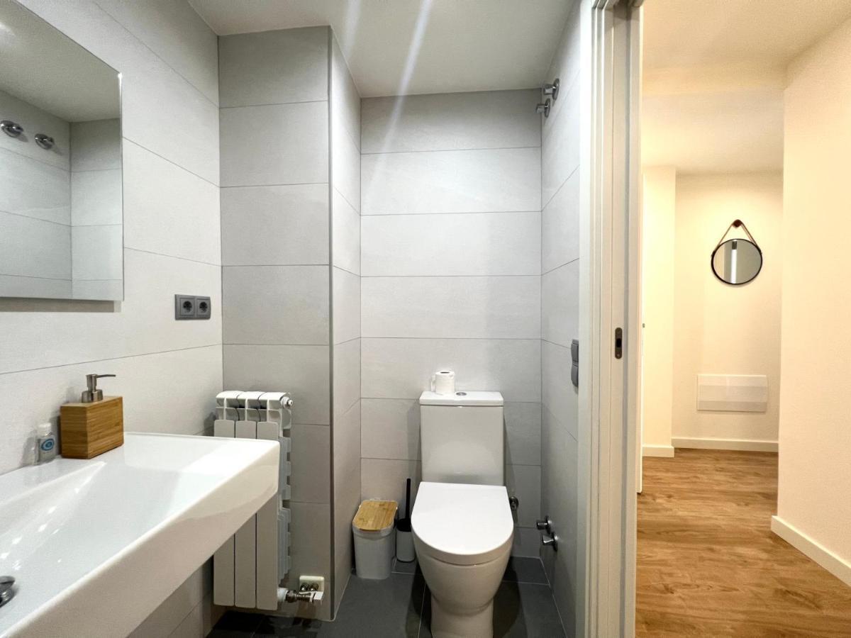 Espot Cowork & Apartments - L'Amfitriona エクステリア 写真