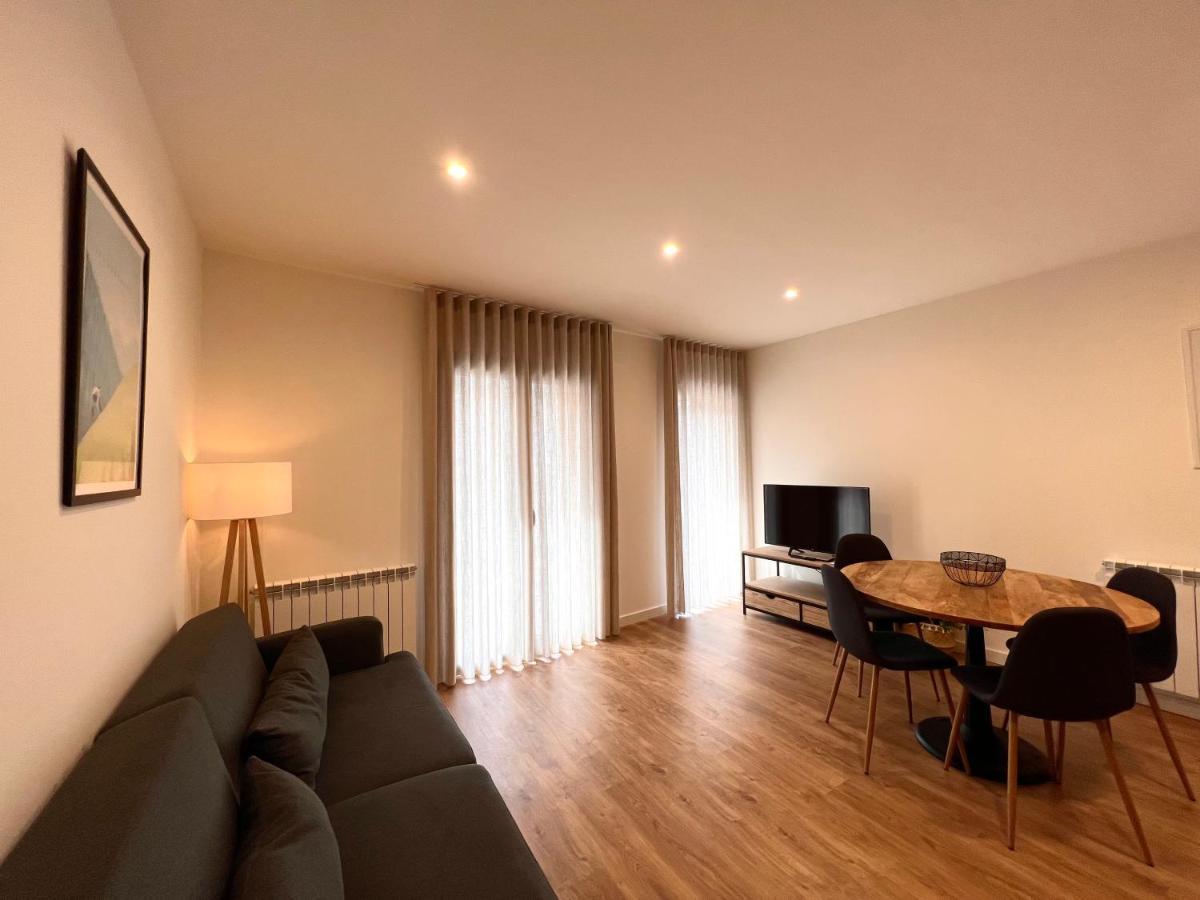 Espot Cowork & Apartments - L'Amfitriona エクステリア 写真